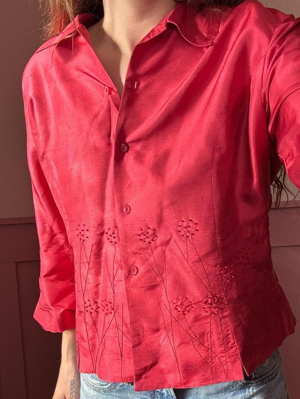 silk beaded vintage button down top ICE red large city model off duty floral